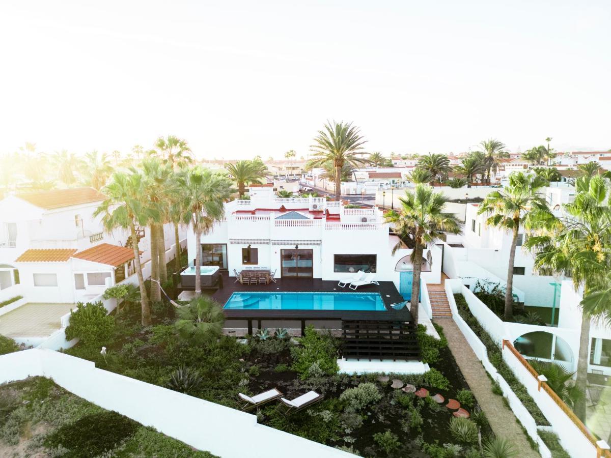 Villa Los Flamencos By Veaco- Beachfront & Pool Коральео Экстерьер фото